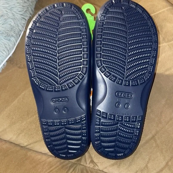 CROCS - Picture 3 of 3